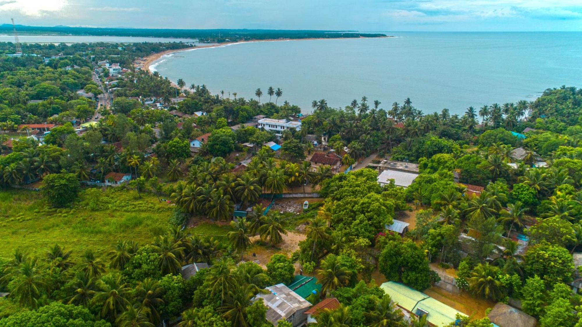 Отель Arugambay Coco Bay Аругам Экстерьер фото